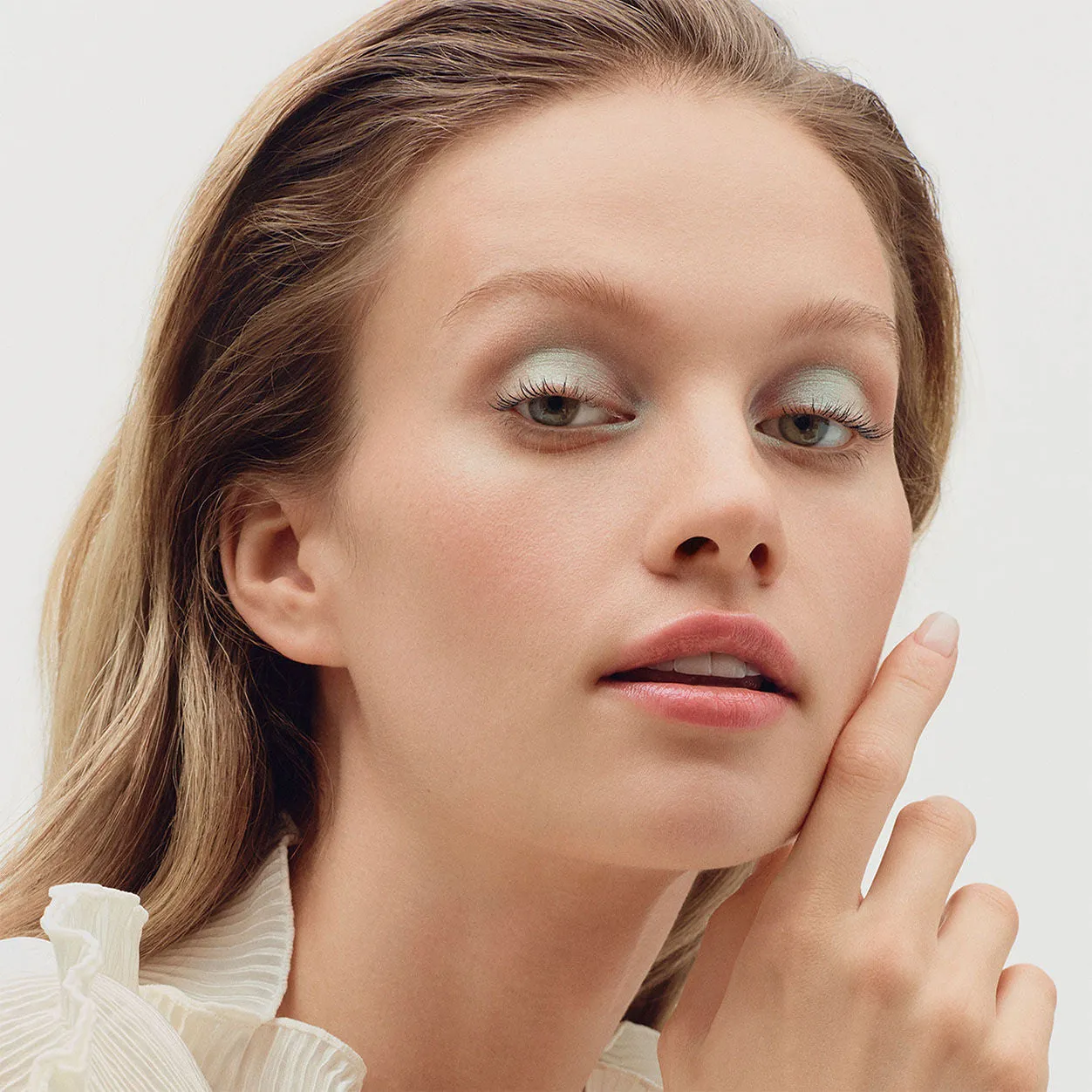 Les Papillons Lip Sheer
