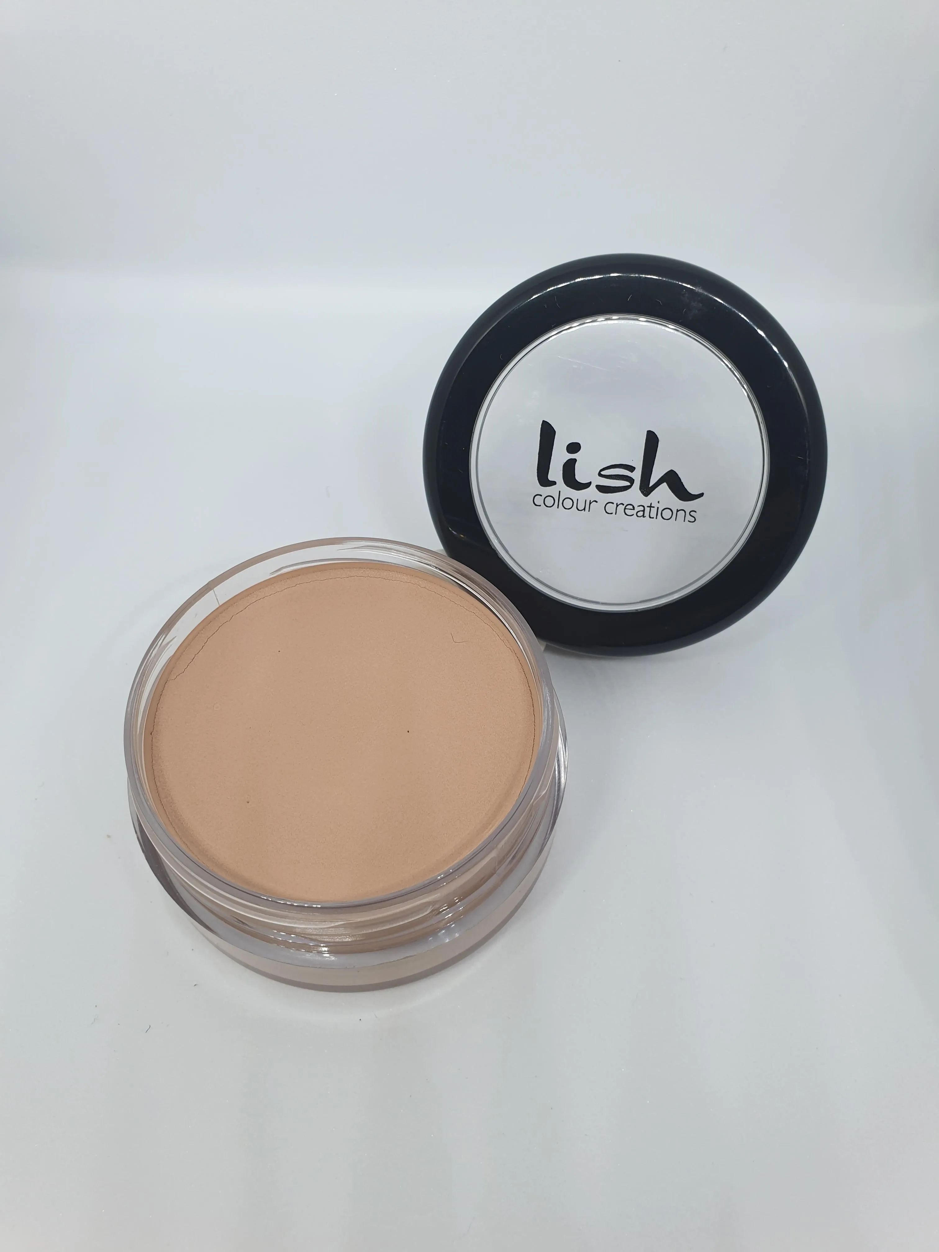 Lish Total Coverage Creme Foundation