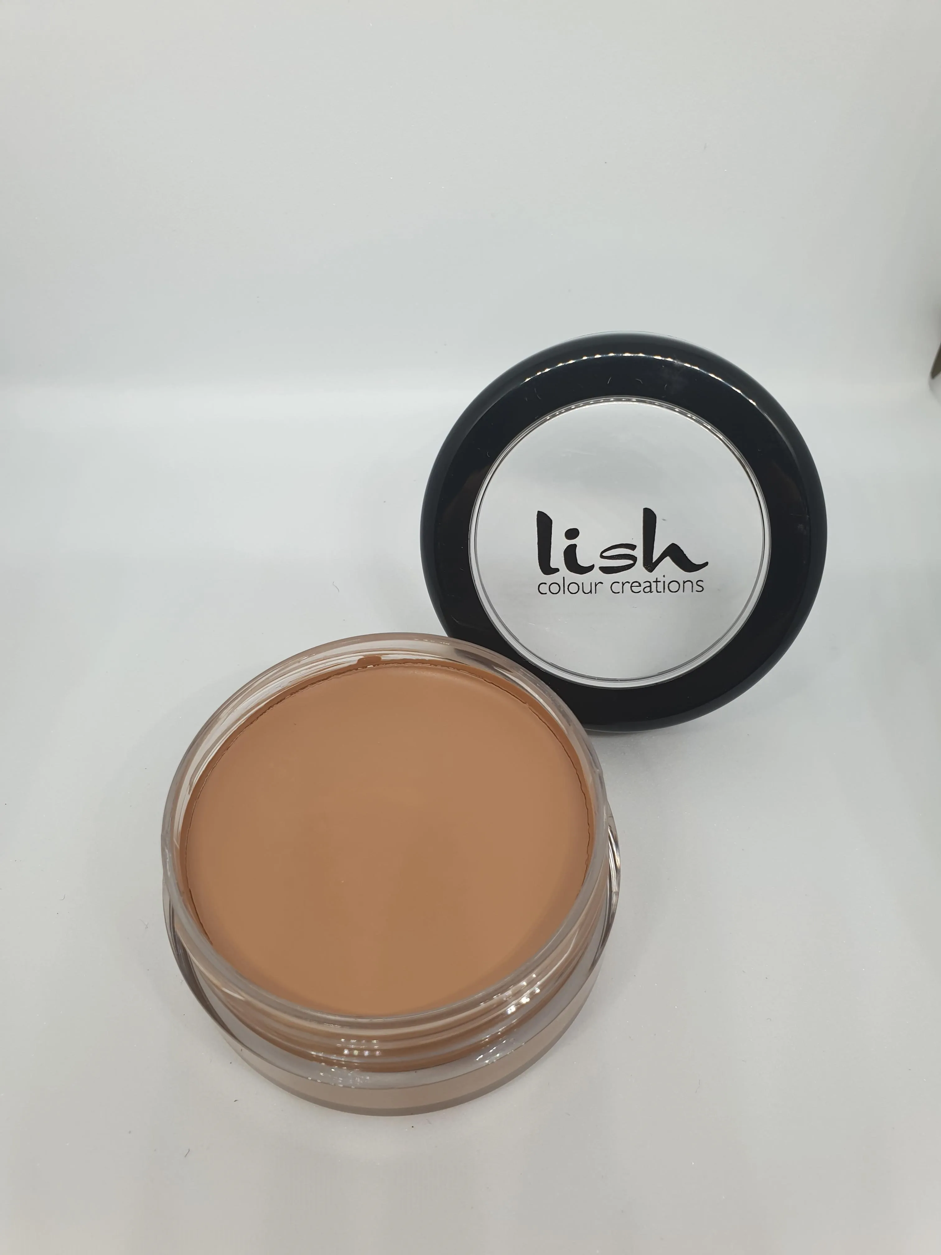 Lish Total Coverage Creme Foundation