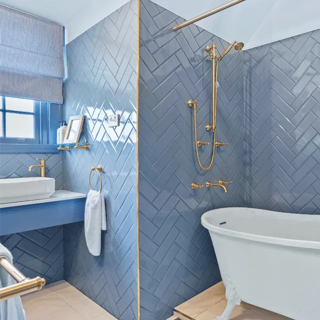 Phoenix Cromford Rail Shower Brushed Gold